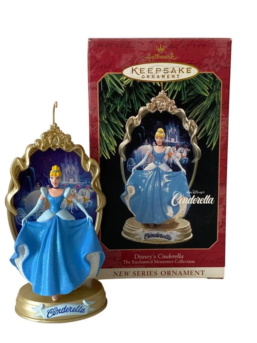 Hallmark 1997 Keepsake Disney Cinderella Ornament with Stand in box First Editio